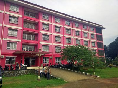 Gedung Rusunawa undip