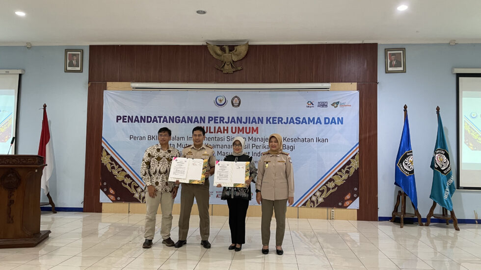 Penandatanganan Kerjasama antara BKIPM dan Fakultas Perikanan dan Ilmu Kelautan UNDIP